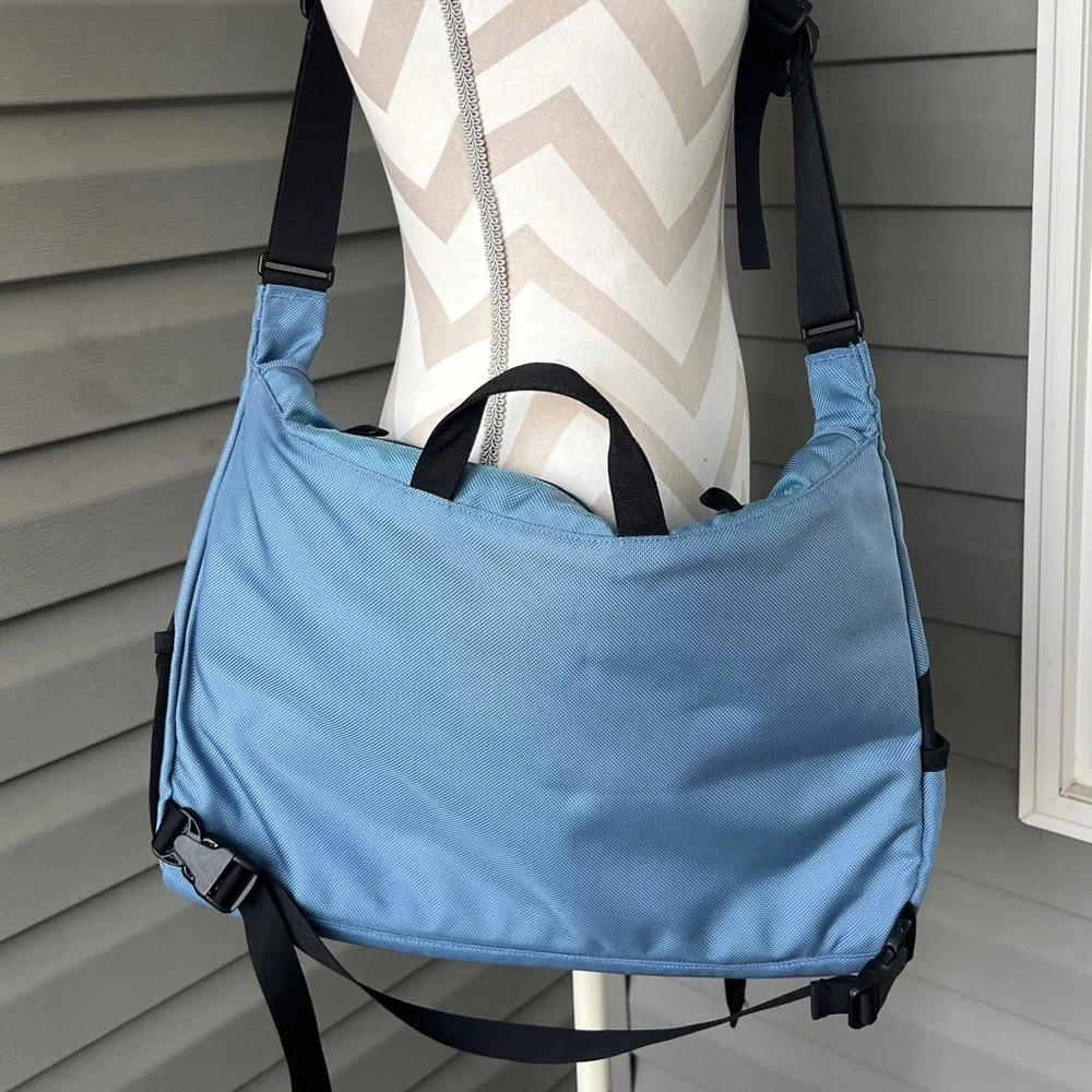 VINTAGE PATAGONIA BLUE HALF MASS BAG MESSENGER BAG